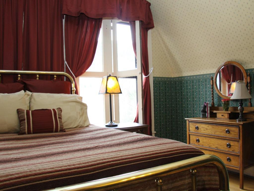 The Notchland Inn Бартлетт Номер фото